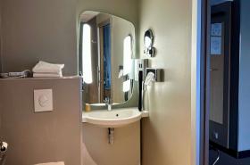 ibis Saint Malo Madeleine - photo 12